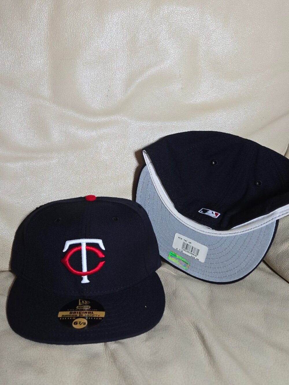 VTG Y2K Style New Era 59FIFTY Minnesota Twins Fitted Hat 6 7/8 Grey UV NWT